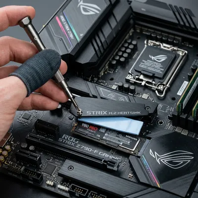 Remove the M.2 Heatsink (If Present)